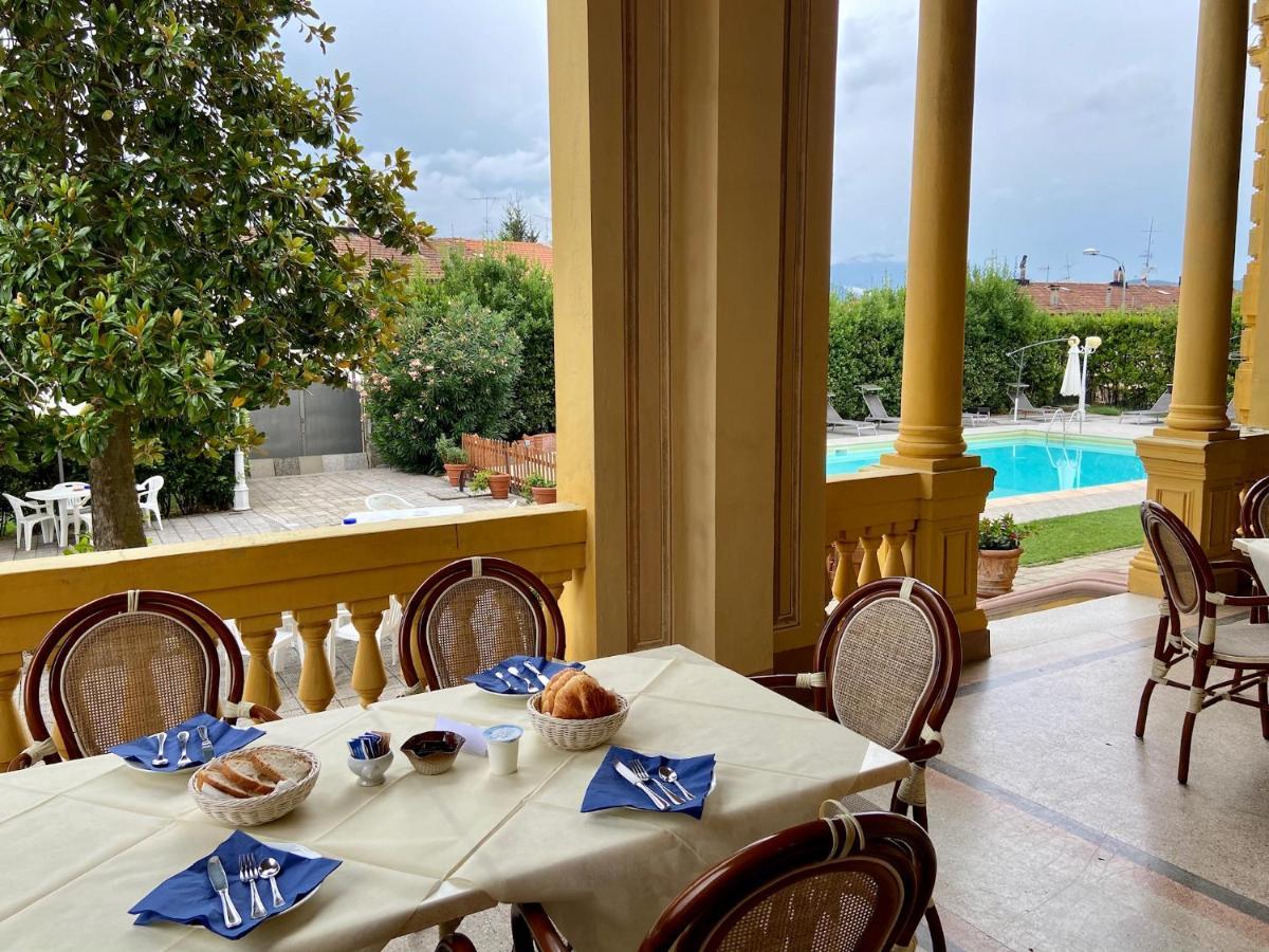 Hotel Moorings 3*