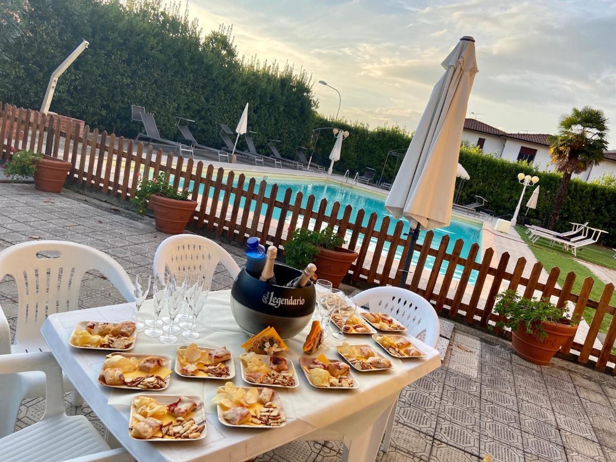 Hotel Moorings Barga