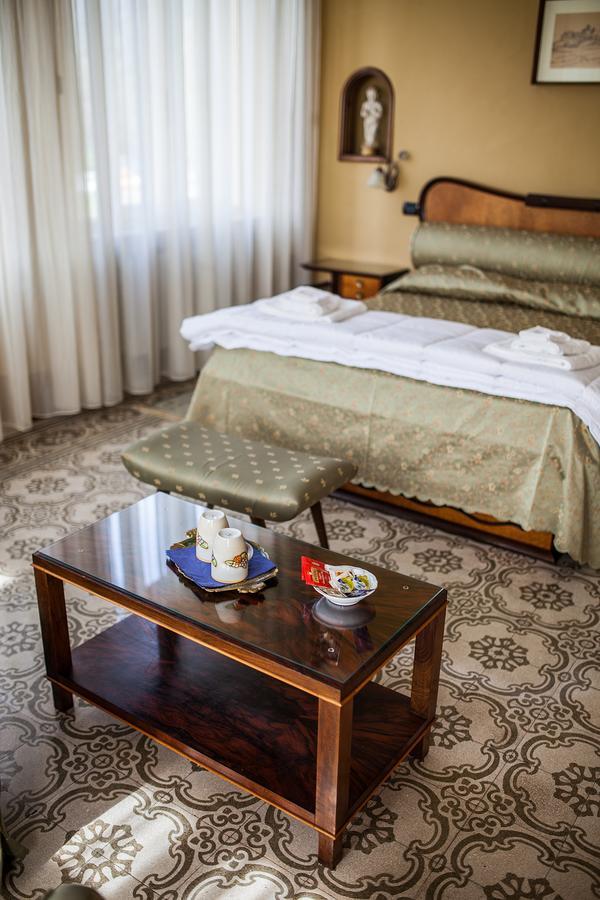 Moorings Hotel Barga