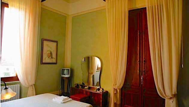 Moorings Hotel 3*
